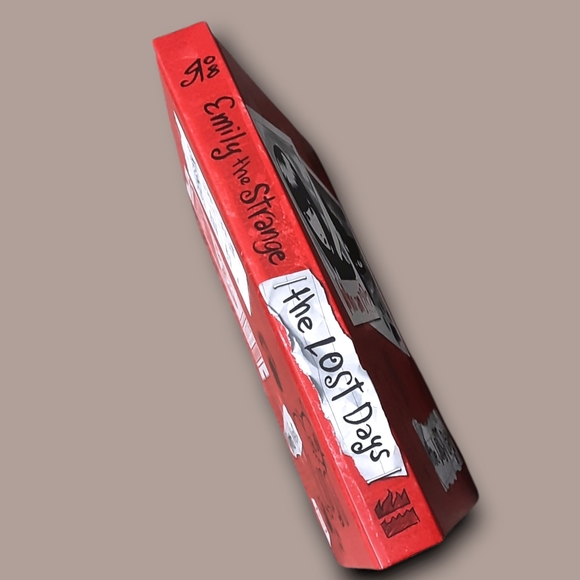 Emily The Strange The Lost Days - Picture 8 of 8